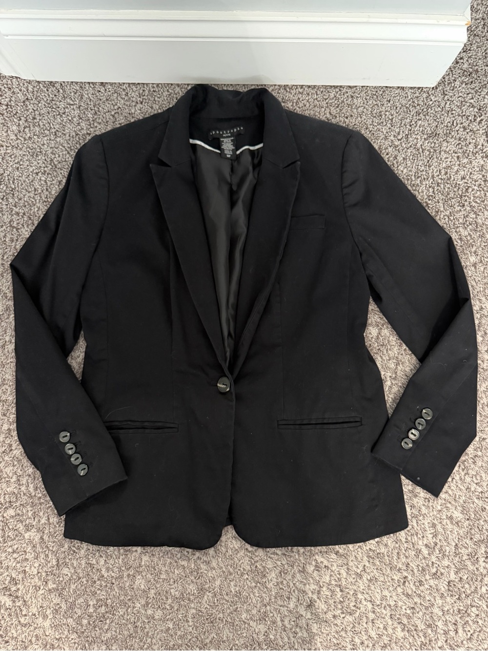 Apostrophe Women’s Blazer